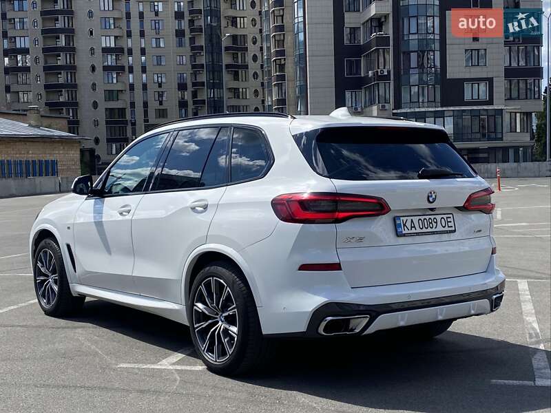 Позашляховик / Кросовер BMW X5 2019 в Києві