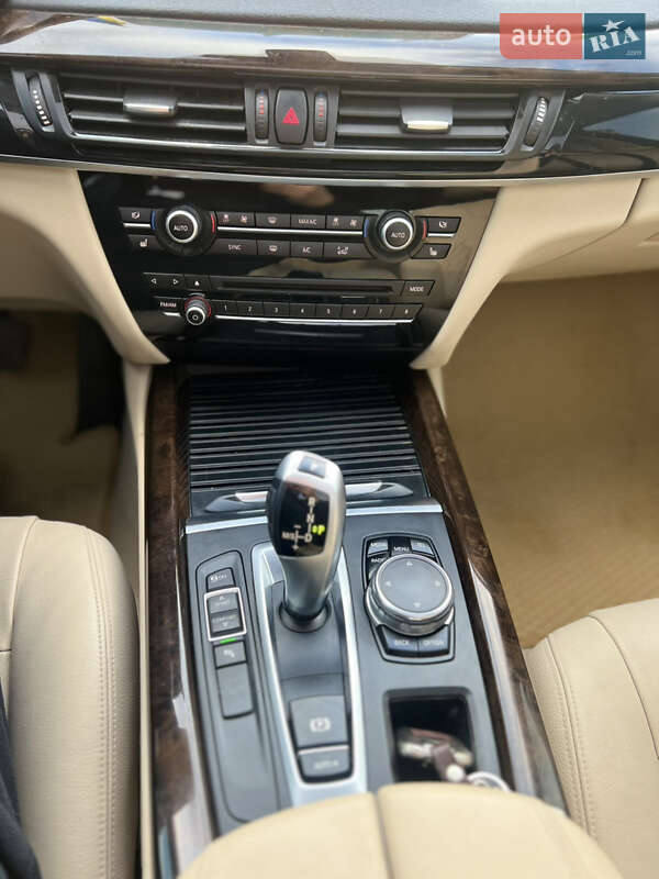 Позашляховик / Кросовер BMW X5 2014 в Житомирі