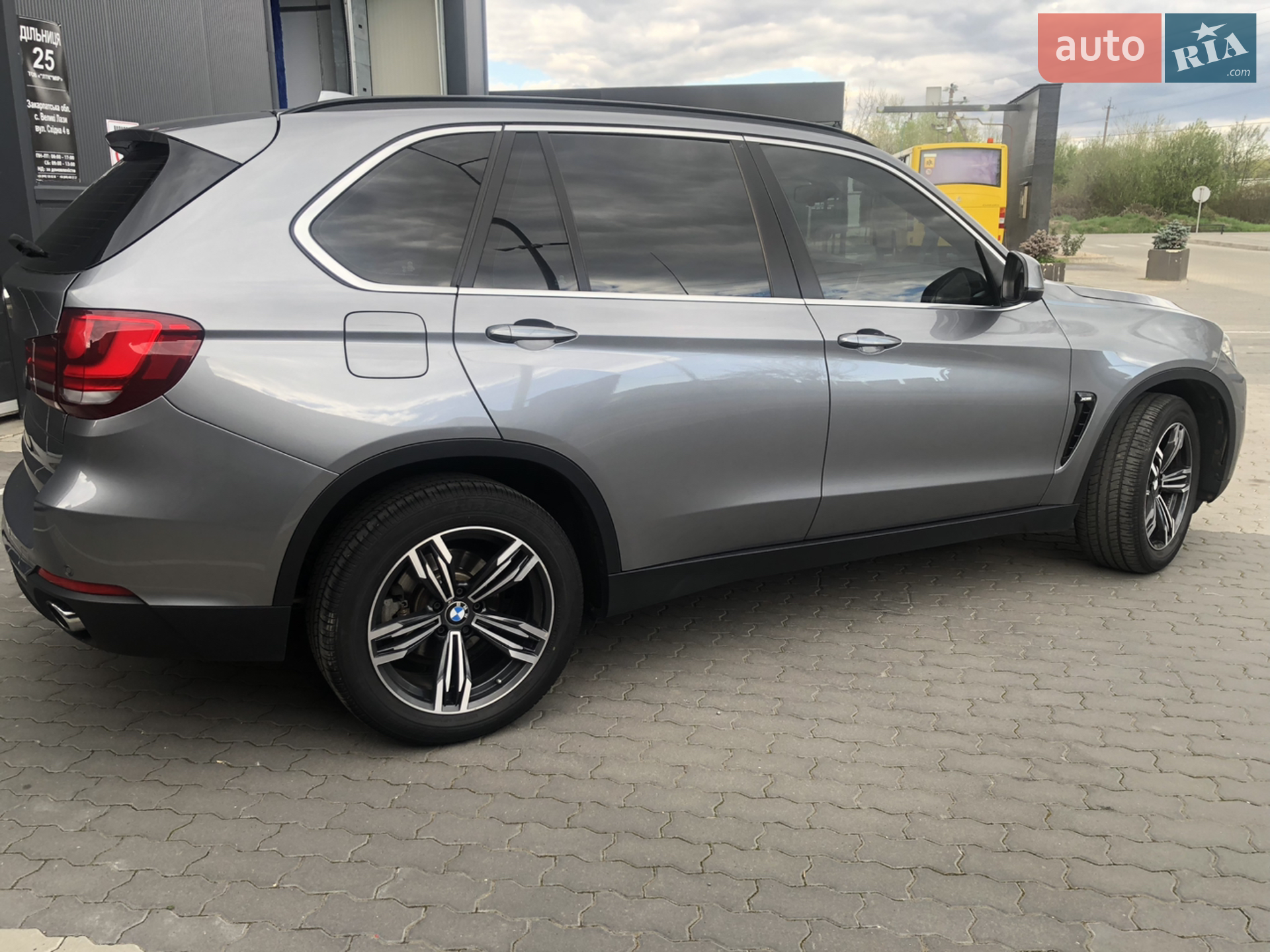 2017 BMW X5 - мініатюра 5