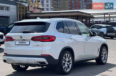 Внедорожник / Кроссовер BMW X5 2019 в 