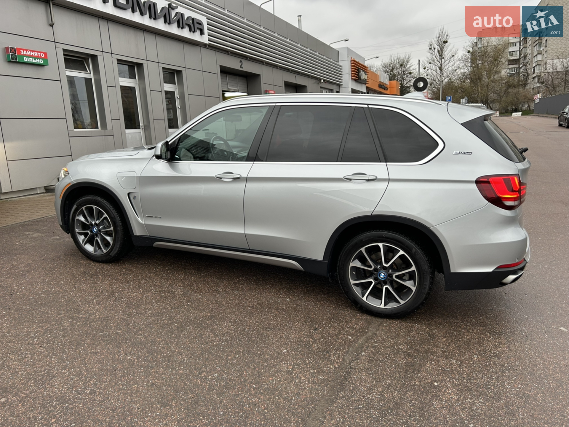 2017 BMW X5 - мініатюра 10
