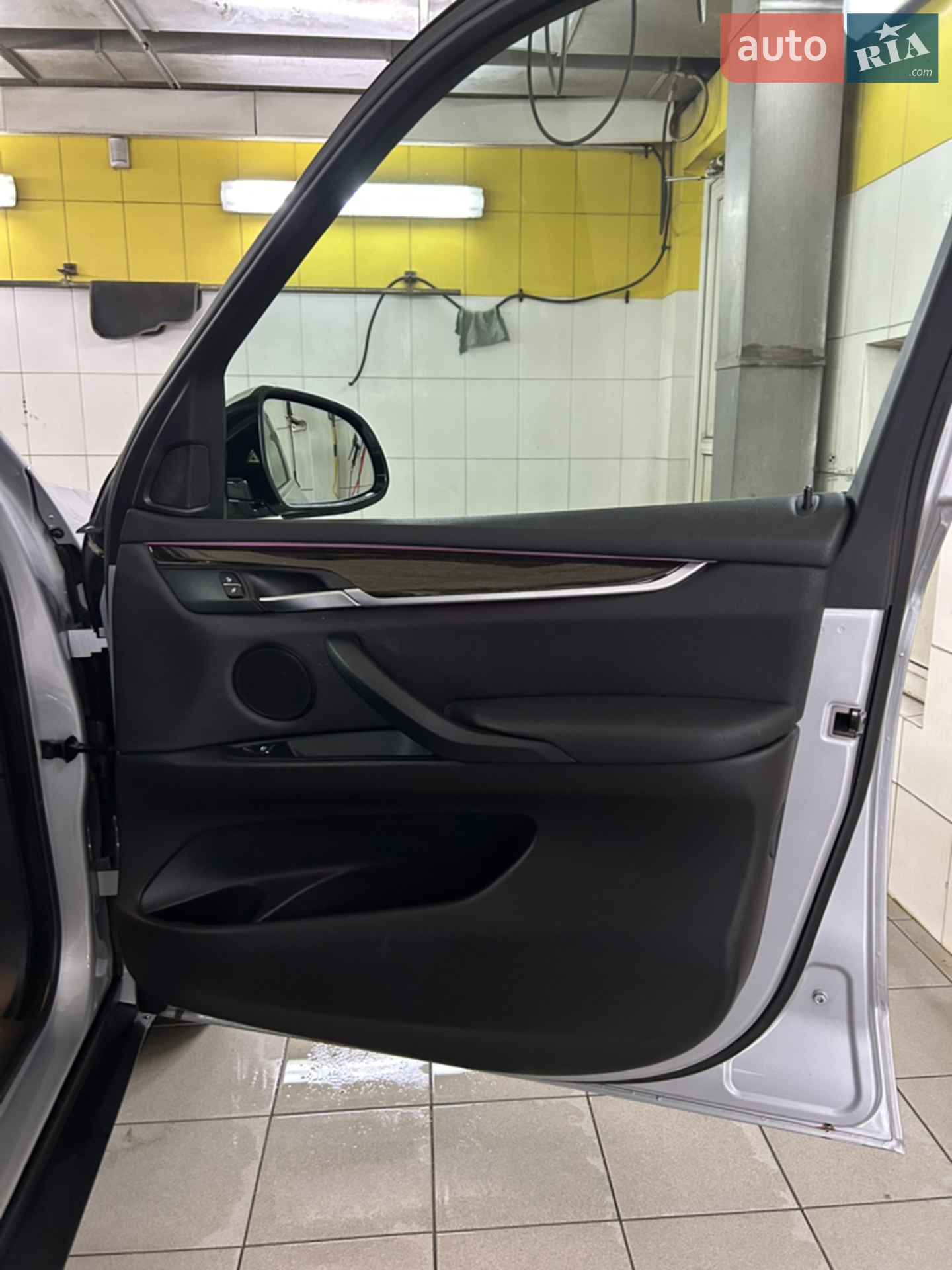 2017 BMW X5 - мініатюра 34