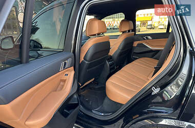 Внедорожник / Кроссовер BMW X5 2021 в 