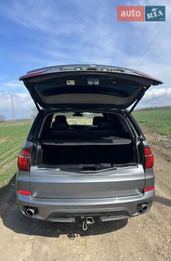Позашляховик / Кросовер BMW X5 2012 в 