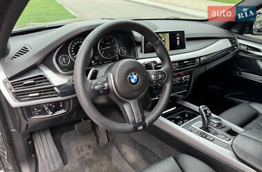 Позашляховик / Кросовер BMW X5 2014 в 
