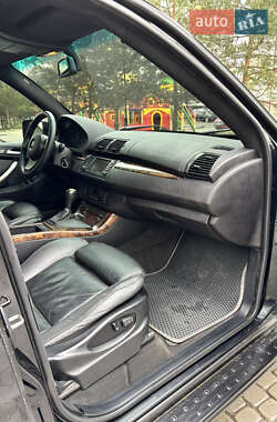 Внедорожник / Кроссовер BMW X5 2001 в 