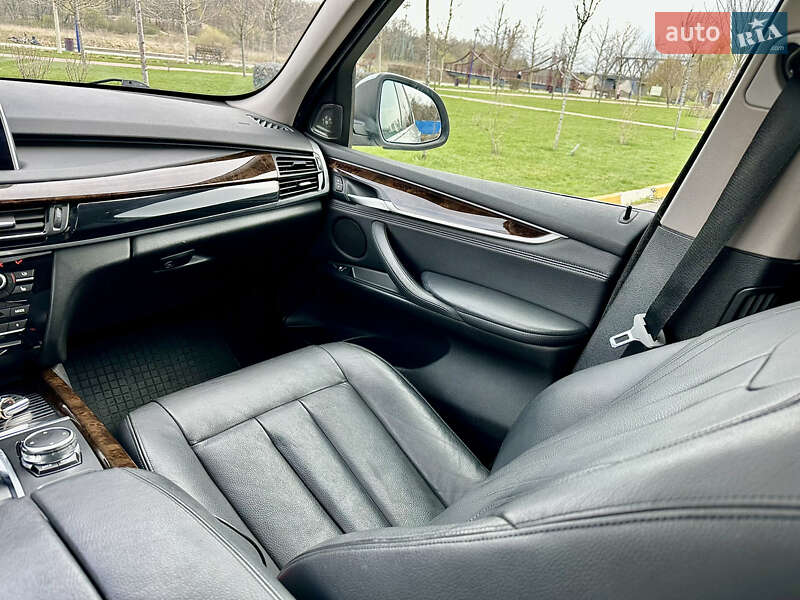 Позашляховик / Кросовер BMW X5 2015 в Києві фото 31 Позашляховик / Кросовер BMW X5 2015 в Києві