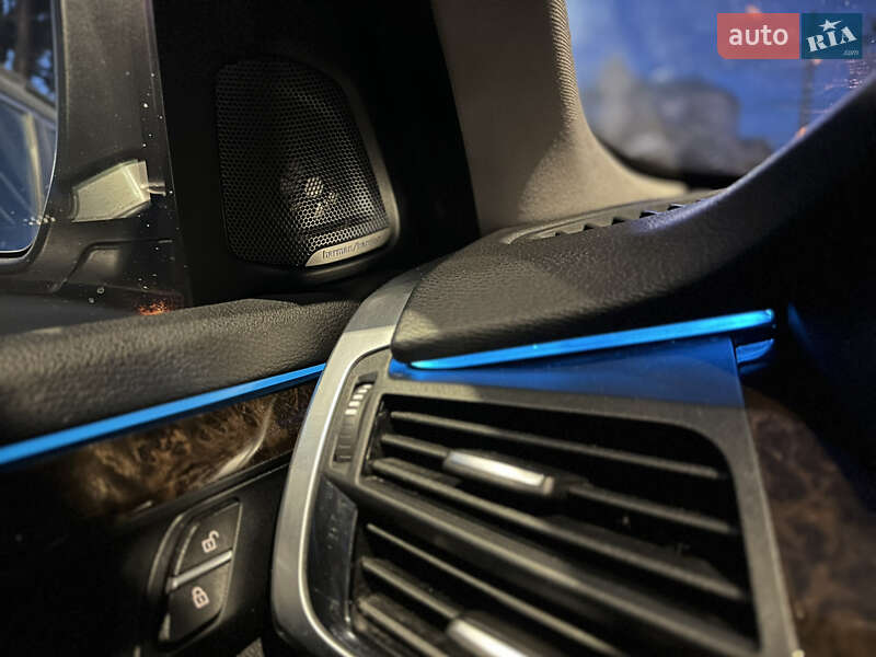 Позашляховик / Кросовер BMW X5 2015 в Києві фото 39 Позашляховик / Кросовер BMW X5 2015 в Києві