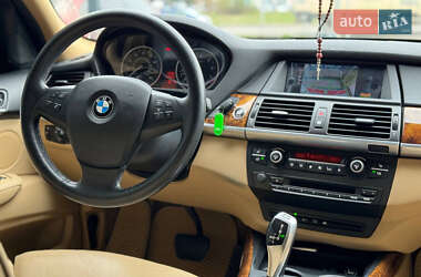 Внедорожник / Кроссовер BMW X5 2011 в 