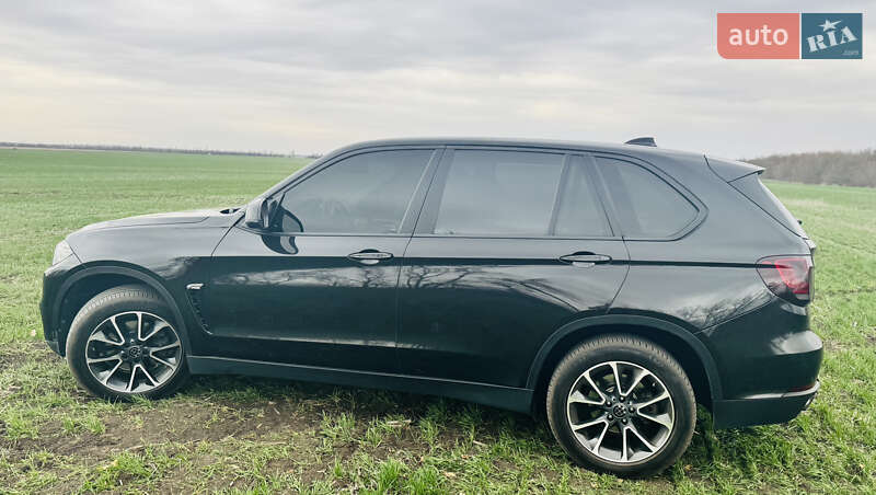Внедорожник / Кроссовер BMW X5 2016 в Днепре