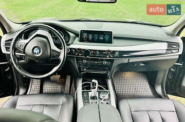 Внедорожник / Кроссовер BMW X5 2016 в 