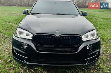 Внедорожник / Кроссовер BMW X5 2016 в 