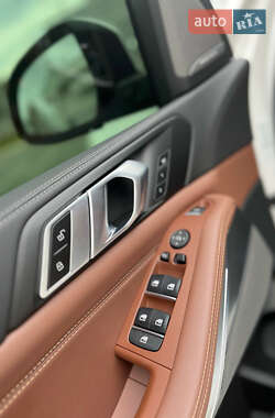 Внедорожник / Кроссовер BMW X5 2022 в 