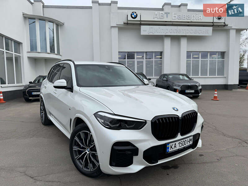 Внедорожник / Кроссовер BMW X5 2022 в Днепре