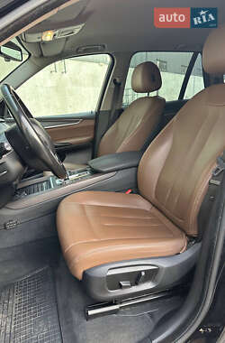 Внедорожник / Кроссовер BMW X5 2017 в 
