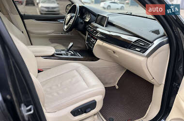 Внедорожник / Кроссовер BMW X5 2015 в 