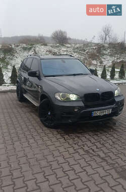 Позашляховик / Кросовер BMW X5 2011 в 
