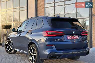 Позашляховик / Кросовер BMW X5 2019 в 