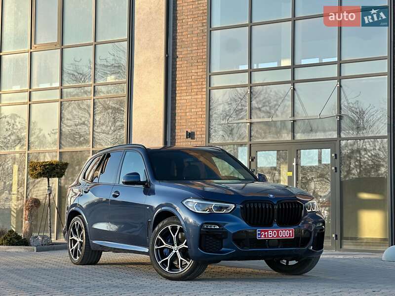 Позашляховик / Кросовер BMW X5 2019 в 