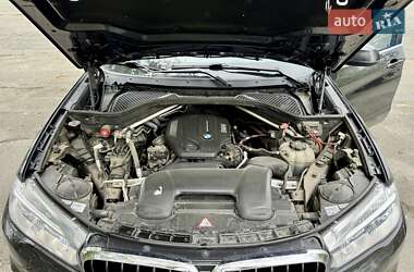 Внедорожник / Кроссовер BMW X5 2015 в 