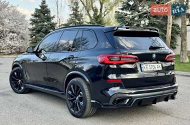 Позашляховик / Кросовер BMW X5 2018 в 