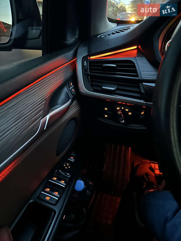 Позашляховик / Кросовер BMW X5 2014 в Хмельницькому