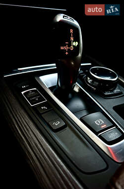 Внедорожник / Кроссовер BMW X5 2014 в 