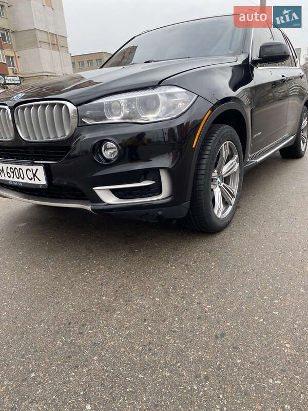 Внедорожник / Кроссовер BMW X5 2015 в Сумах