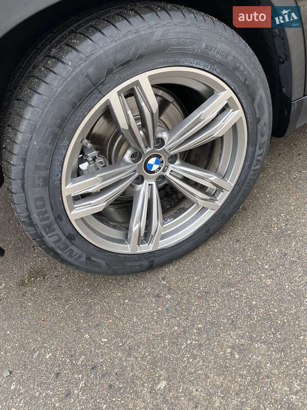 Внедорожник / Кроссовер BMW X5 2015 в Сумах
