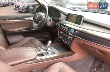 Позашляховик / Кросовер BMW X5 2015 в 