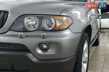 Позашляховик / Кросовер BMW X5 2004 в 