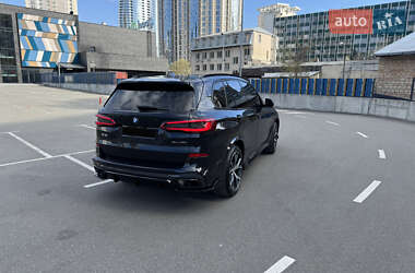 Позашляховик / Кросовер BMW X5 2019 в 