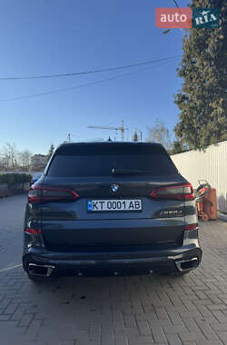 Внедорожник / Кроссовер BMW X5 2018 в 