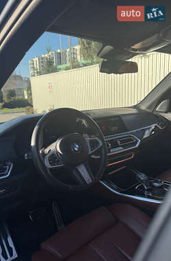 Внедорожник / Кроссовер BMW X5 2018 в 