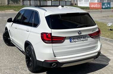Позашляховик / Кросовер BMW X5 2016 в 