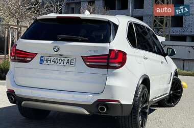 Позашляховик / Кросовер BMW X5 2016 в 