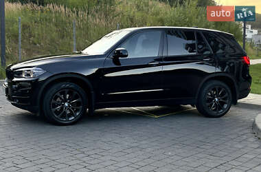 Внедорожник / Кроссовер BMW X5 2014 в 