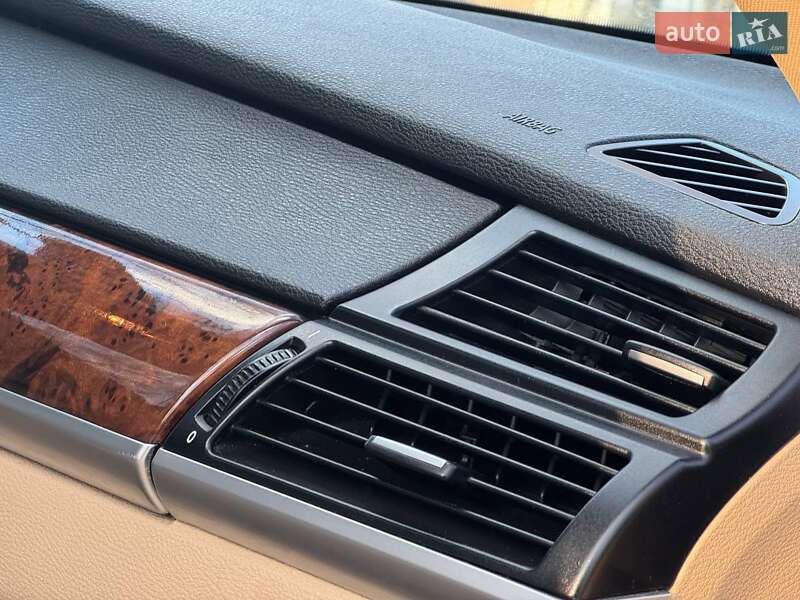 Позашляховик / Кросовер BMW X5 2011 в Охтирці