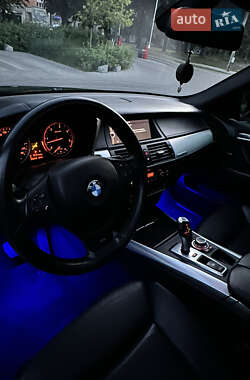 Внедорожник / Кроссовер BMW X5 2011 в 