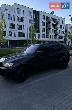 Внедорожник / Кроссовер BMW X5 2011 в 