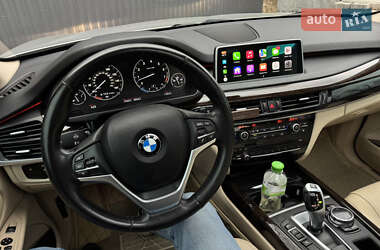 Позашляховик / Кросовер BMW X5 2014 в 