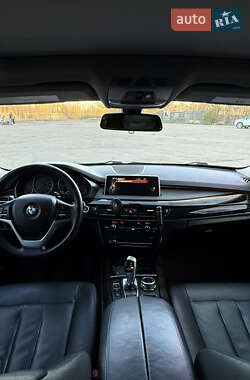 Позашляховик / Кросовер BMW X5 2014 в 