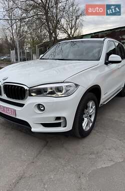 Внедорожник / Кроссовер BMW X5 2014 в 