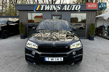 Позашляховик / Кросовер BMW X5 2013 в 