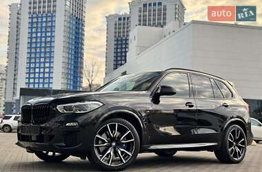 Позашляховик / Кросовер BMW X5 2019 в 