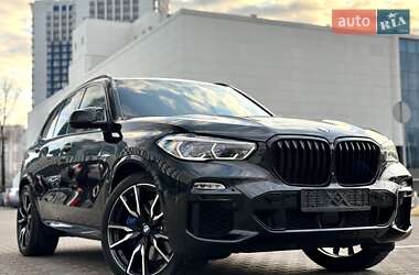 Позашляховик / Кросовер BMW X5 2019 в 