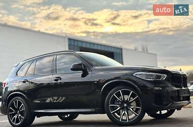Позашляховик / Кросовер BMW X5 2019 в 