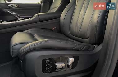 Позашляховик / Кросовер BMW X5 2019 в 