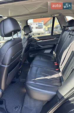 Внедорожник / Кроссовер BMW X5 2016 в 