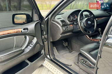 Позашляховик / Кросовер BMW X5 2006 в 